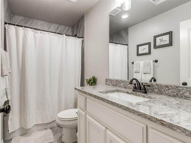 6949 Seabiscuit Lane, Guthrie, OK 73044