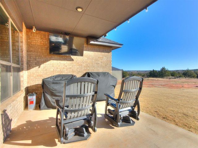 6949 Seabiscuit Lane, Guthrie, OK 73044