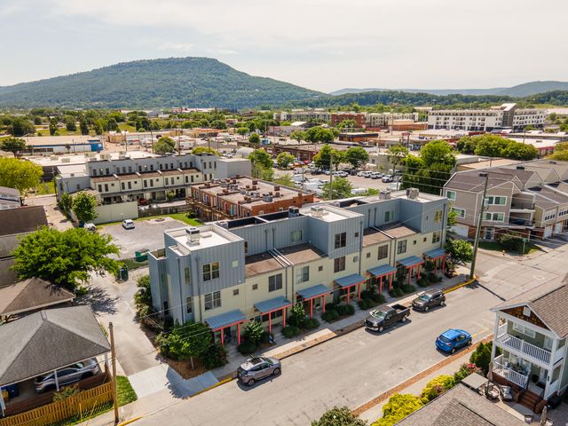 224 W 18th Street, Chattanooga, TN 37408