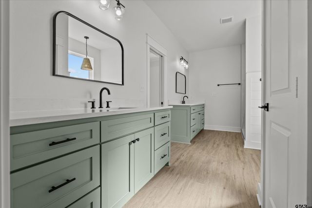 15714 County Road 436, Lindale, TX 75771