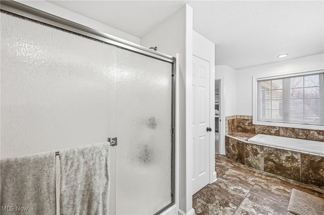 517 Berklee Drive, Boardman, OH 44514