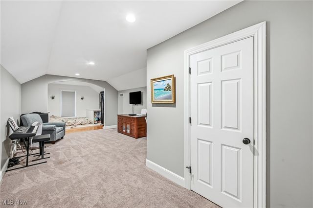 517 Berklee Drive, Boardman, OH 44514