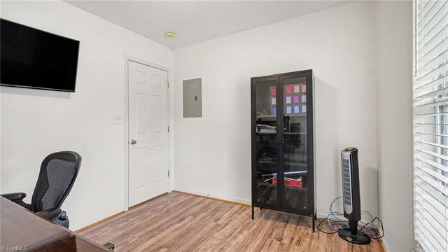 809 Carolina Avenue, Thomasville, NC 27360