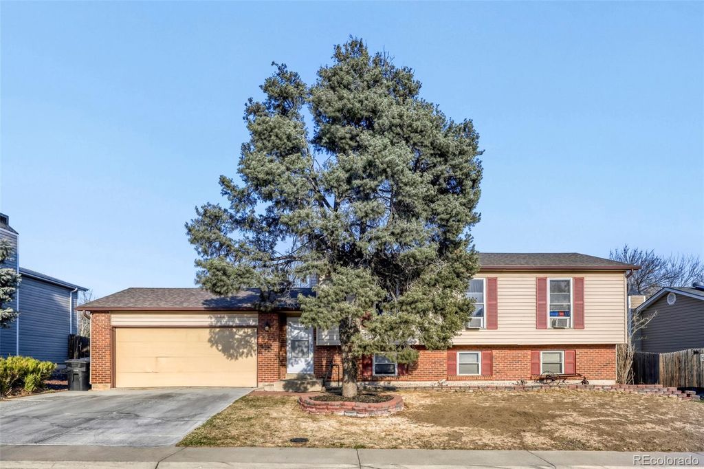 10940 Dahlia Way, Thornton, CO 80233
