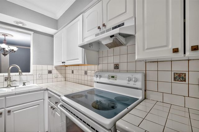 5231 Arboles Drive, Houston, TX 77035