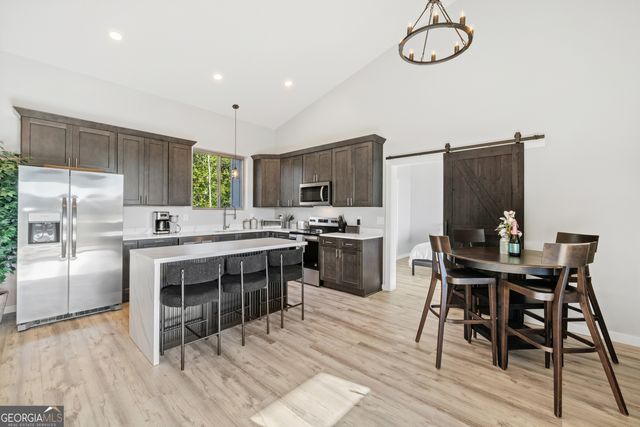 377 S Jakes Landing Way, Ellijay, GA 30540