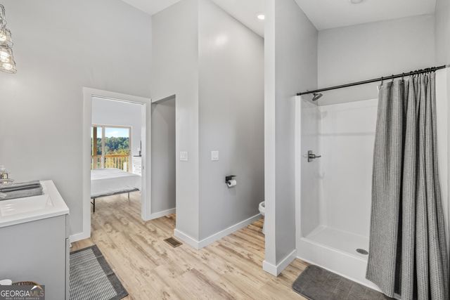 377 S Jakes Landing Way, Ellijay, GA 30540