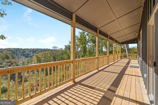 377 S Jakes Landing Way, Ellijay, GA 30540