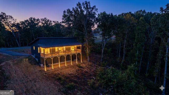 377 S Jakes Landing Way, Ellijay, GA 30540