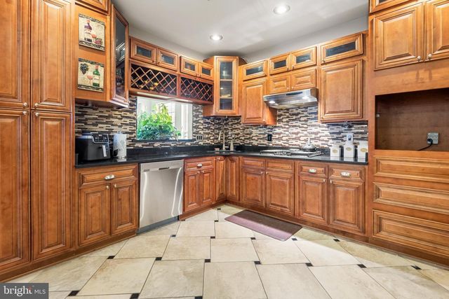 11304 BENNINGTON DR, Upper Marlboro, MD 20774