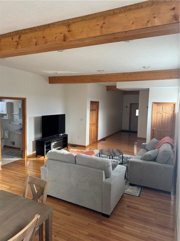 228 S Washington St 226, City Of But Se, PA 16001