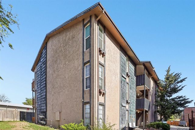 865 S Quebec Street 303B, Denver, CO 80247