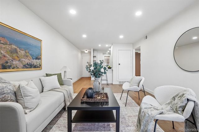 865 S Quebec Street 303B, Denver, CO 80247