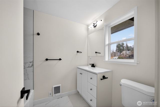 4228 N Verde Street, Tacoma, WA 98407