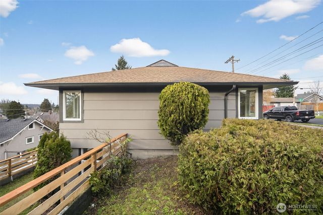 4228 N Verde Street, Tacoma, WA 98407