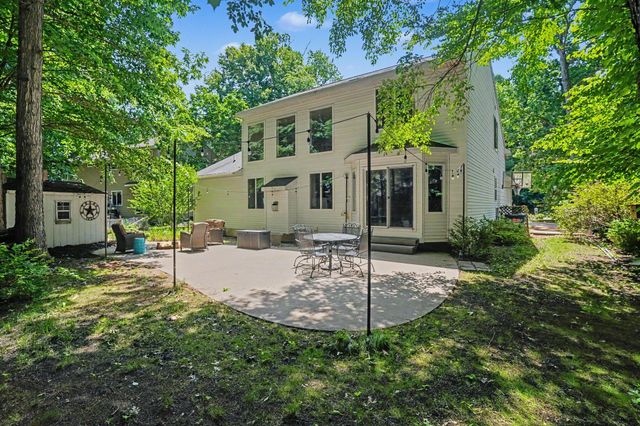 14973 Briarwood Street, Grand Haven Twp, MI 49417