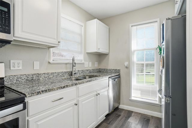 5544 Dunson Drive, Haltom City, TX 76148