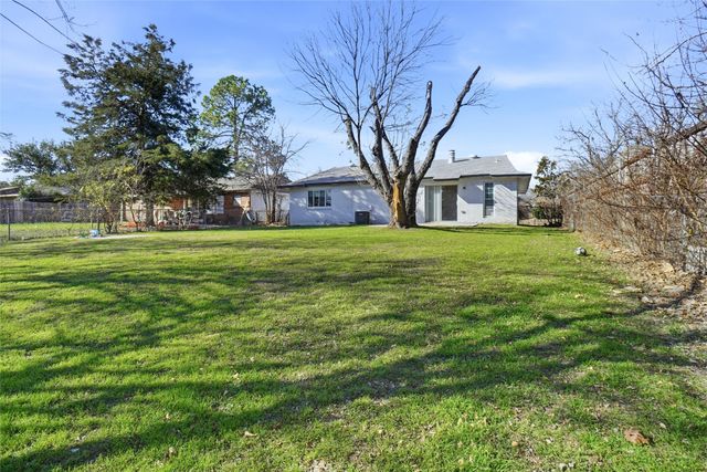 5544 Dunson Drive, Haltom City, TX 76148