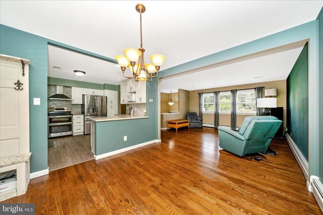 8705 WOODFIELD CT, Gaithersburg, MD 20882