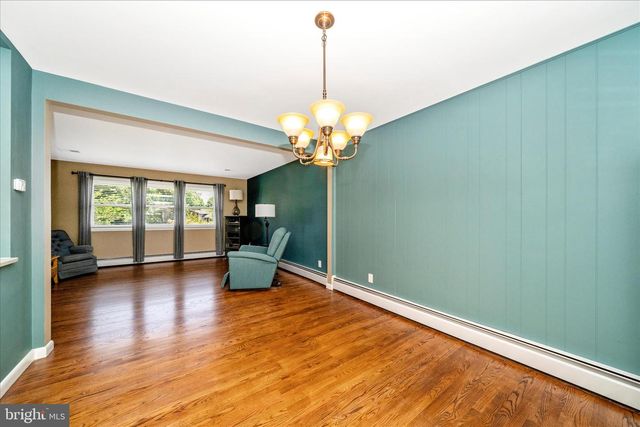 8705 WOODFIELD CT, Gaithersburg, MD 20882