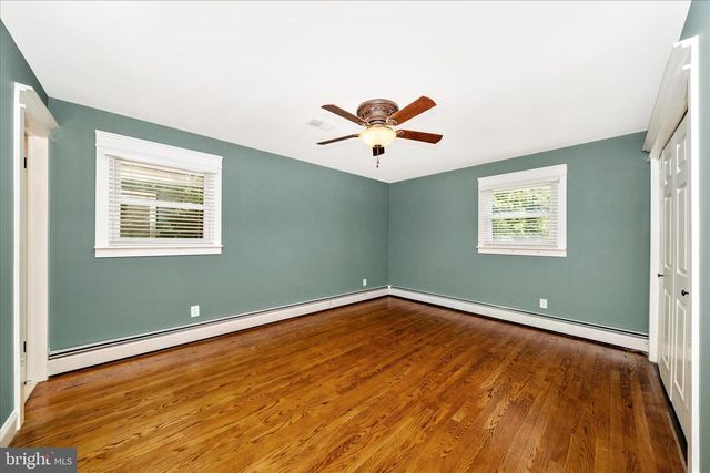8705 WOODFIELD CT, Gaithersburg, MD 20882