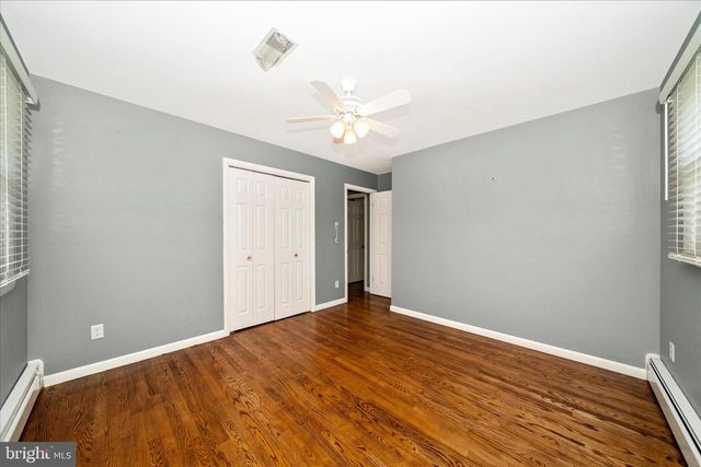 8705 WOODFIELD CT, Gaithersburg, MD 20882