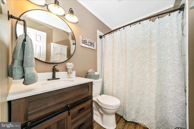 8705 WOODFIELD CT, Gaithersburg, MD 20882