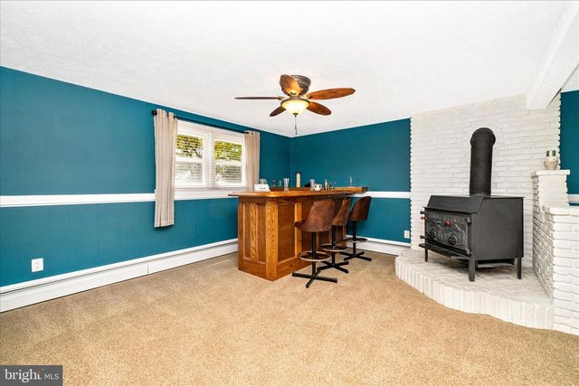 8705 WOODFIELD CT, Gaithersburg, MD 20882