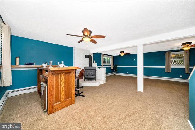 8705 WOODFIELD CT, Gaithersburg, MD 20882