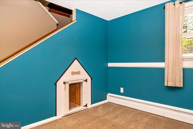 8705 WOODFIELD CT, Gaithersburg, MD 20882