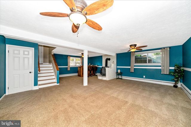 8705 WOODFIELD CT, Gaithersburg, MD 20882