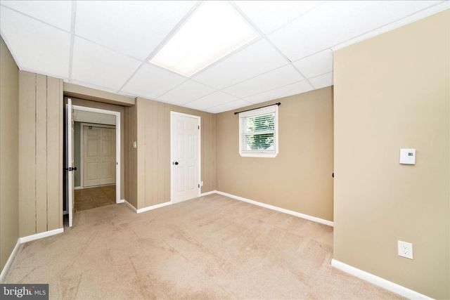 8705 WOODFIELD CT, Gaithersburg, MD 20882
