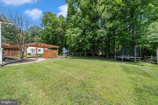 8705 WOODFIELD CT, Gaithersburg, MD 20882