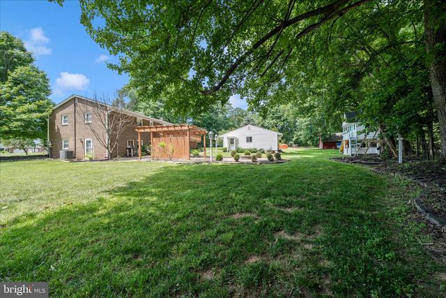 8705 WOODFIELD CT, Gaithersburg, MD 20882