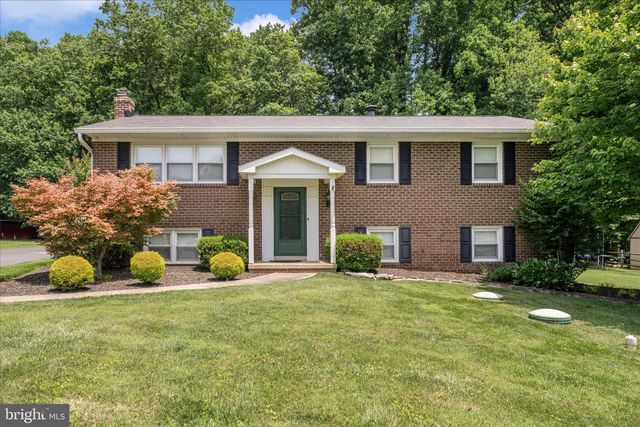 8705 WOODFIELD CT, Gaithersburg, MD 20882