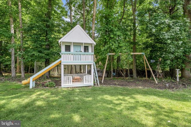 8705 WOODFIELD CT, Gaithersburg, MD 20882