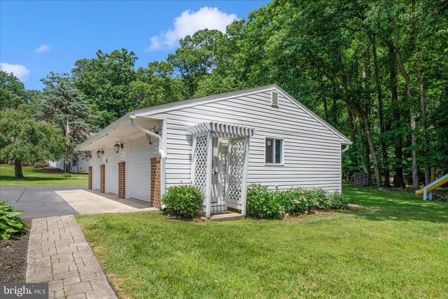 8705 WOODFIELD CT, Gaithersburg, MD 20882