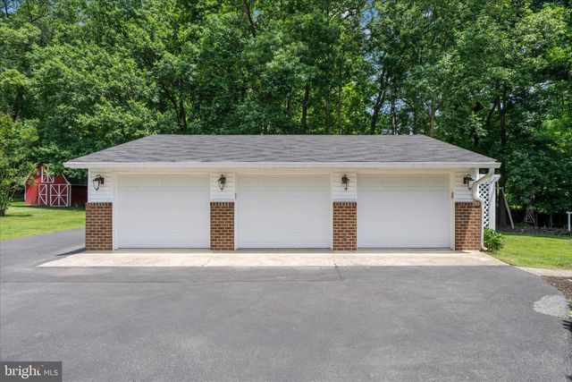 8705 WOODFIELD CT, Gaithersburg, MD 20882