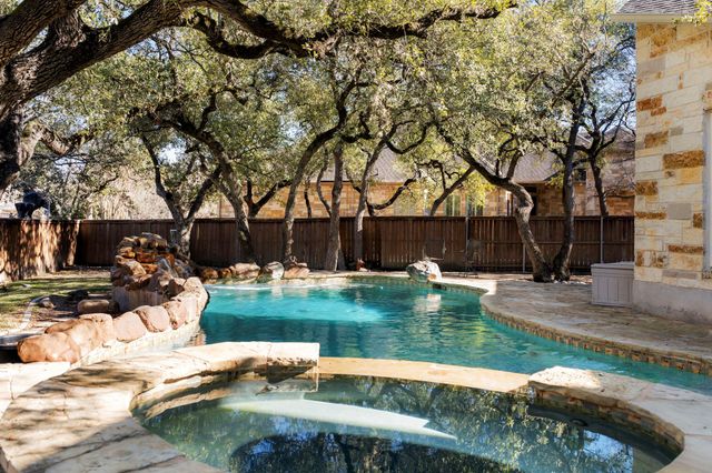 10901 Doswell CV, Austin, TX 78739