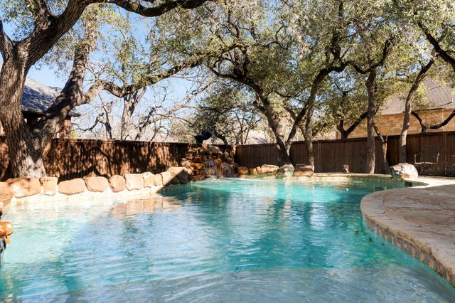 10901 Doswell CV, Austin, TX 78739