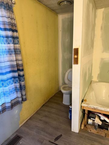 124 Old Mill Road 124 Old Mill Road, Springfield, OH 45506