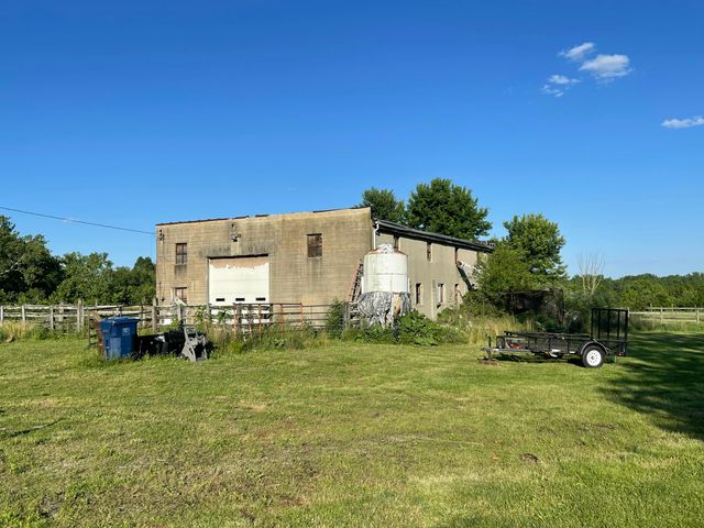 124 Old Mill Road 124 Old Mill Road, Springfield, OH 45506