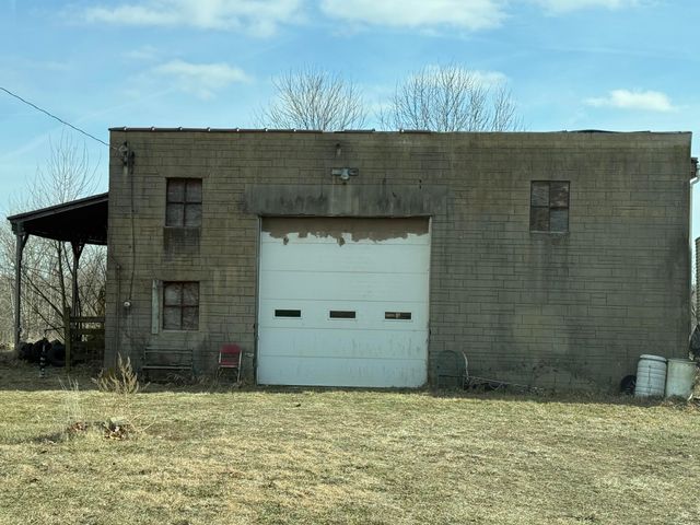 124 Old Mill Road 124 Old Mill Road, Springfield, OH 45506