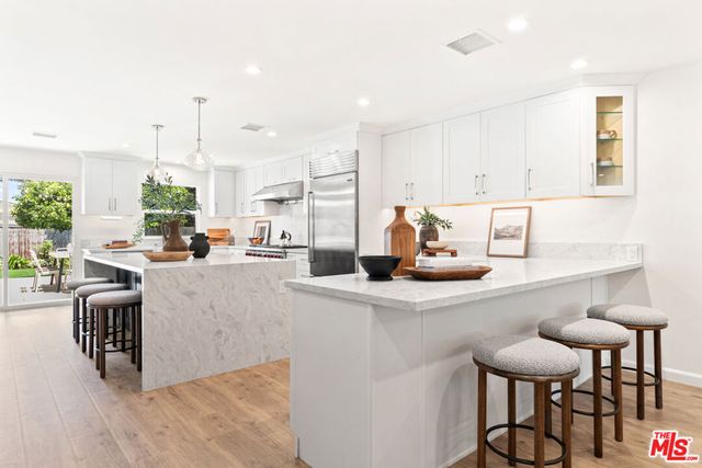 4338 Campbell Drive, Los Angeles, CA 90066