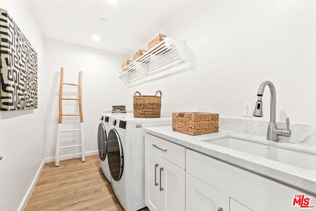 4338 Campbell Drive, Los Angeles, CA 90066