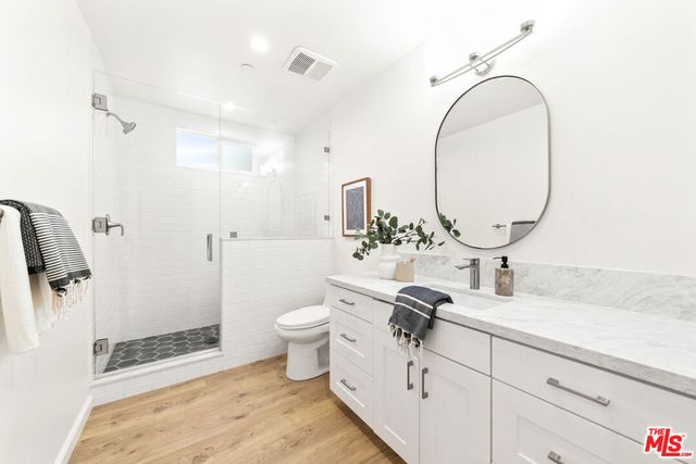 4338 Campbell Drive, Los Angeles, CA 90066