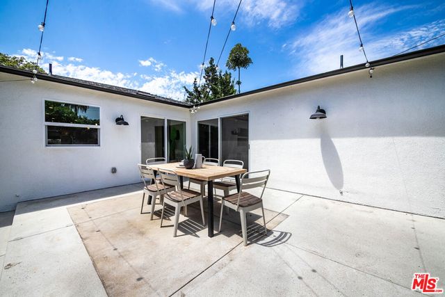 4338 Campbell Drive, Los Angeles, CA 90066