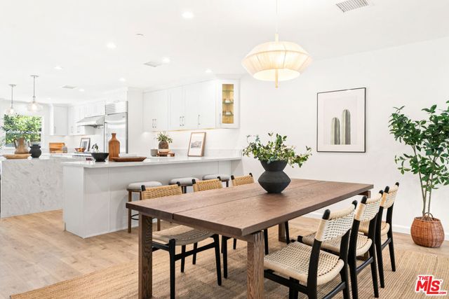 4338 Campbell Drive, Los Angeles, CA 90066