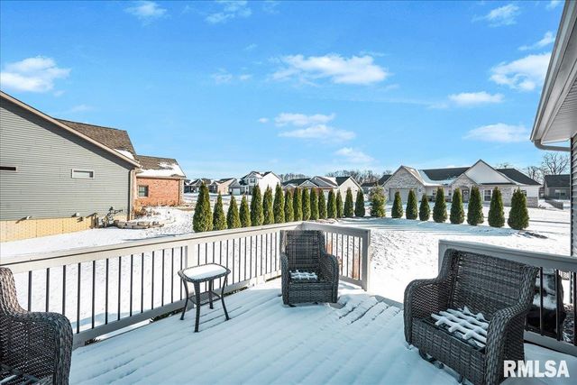 100 JOSEPH Court, Washington, IL 61571