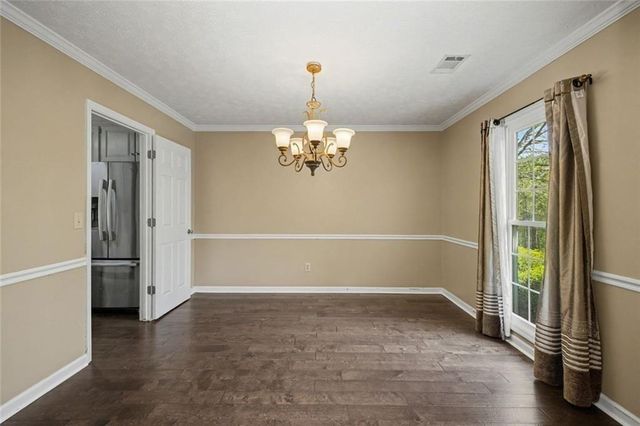 113 Colonial Ct, Lagrange, GA 30240